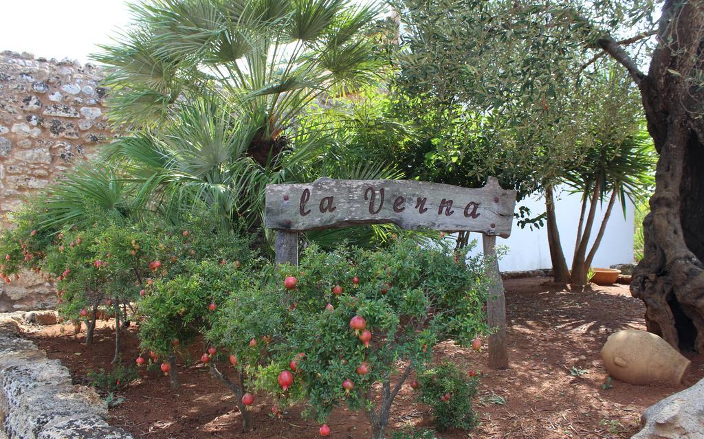 Azienda Agrituristica Masseria La Verna Patù Exteriér fotografie