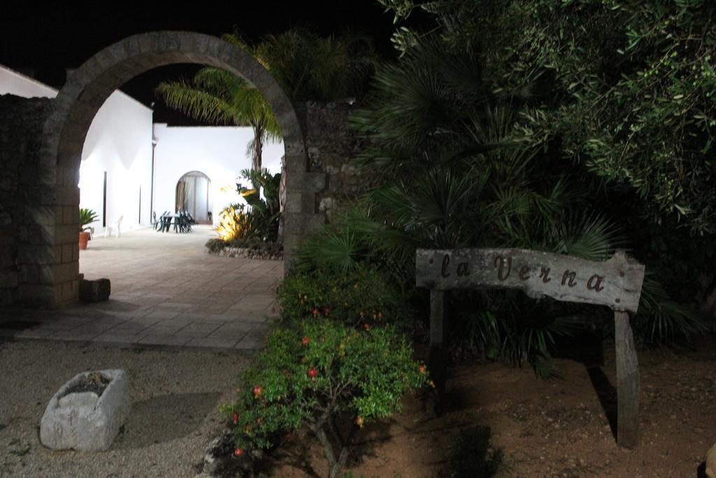 Azienda Agrituristica Masseria La Verna Patù Exteriér fotografie